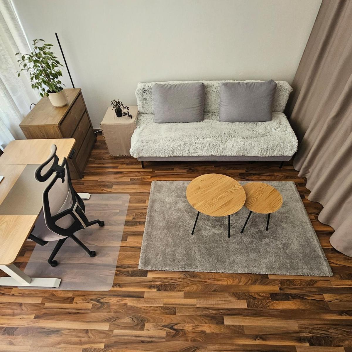 Large Cozy With Balcony And Kitchen At Pasing Apartamento Munique